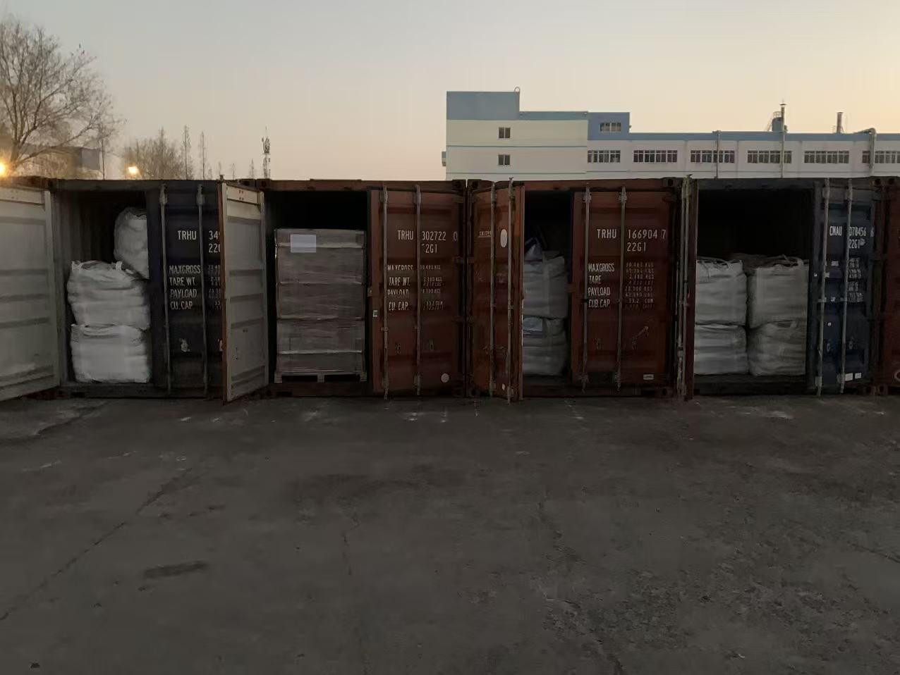 青島港越南項目陶瓷纖維板裝柜